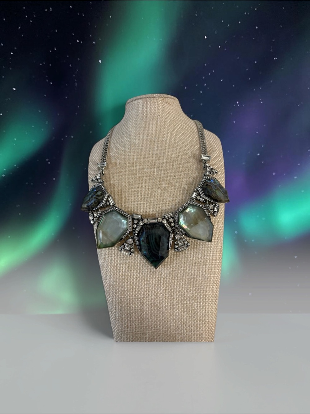 Chloe + Isabel Northern Lights Statement Necklace N361 Abalone Mother of Pearl